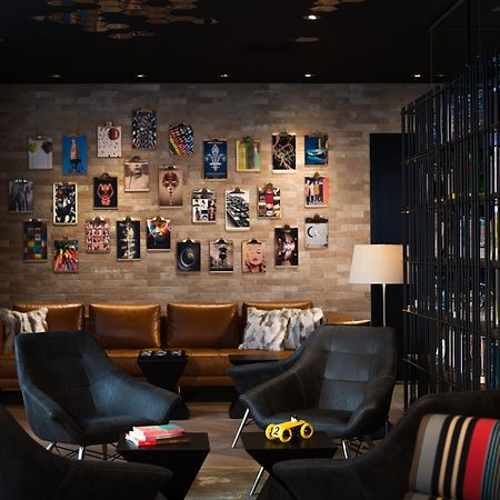 Renaissance Montreal Downtown Hotel Esterno foto