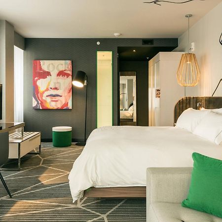 Renaissance Montreal Downtown Hotel Esterno foto