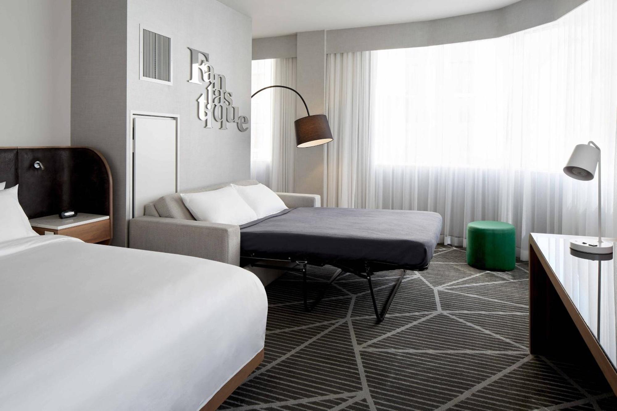 Renaissance Montreal Downtown Hotel Esterno foto